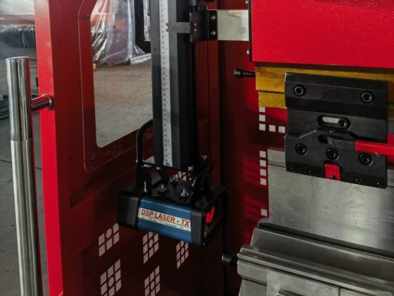 Benyúlás elleni védelem, biztonság