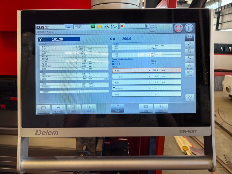 Delem DA53TX élhajlító vezérlő